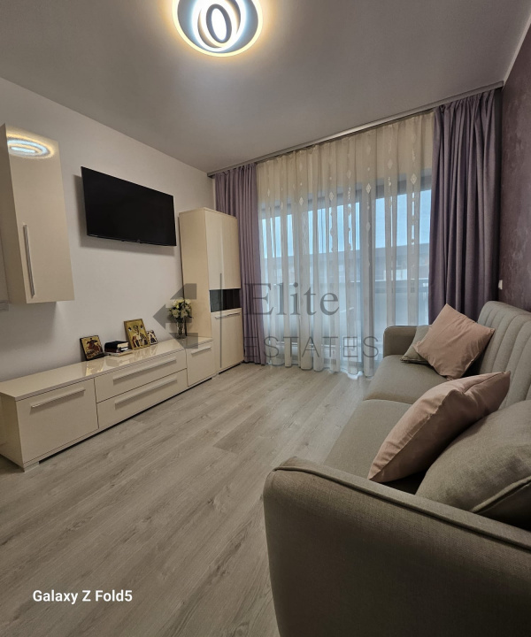 Apartament de vanzare 2 camere, Milano 5