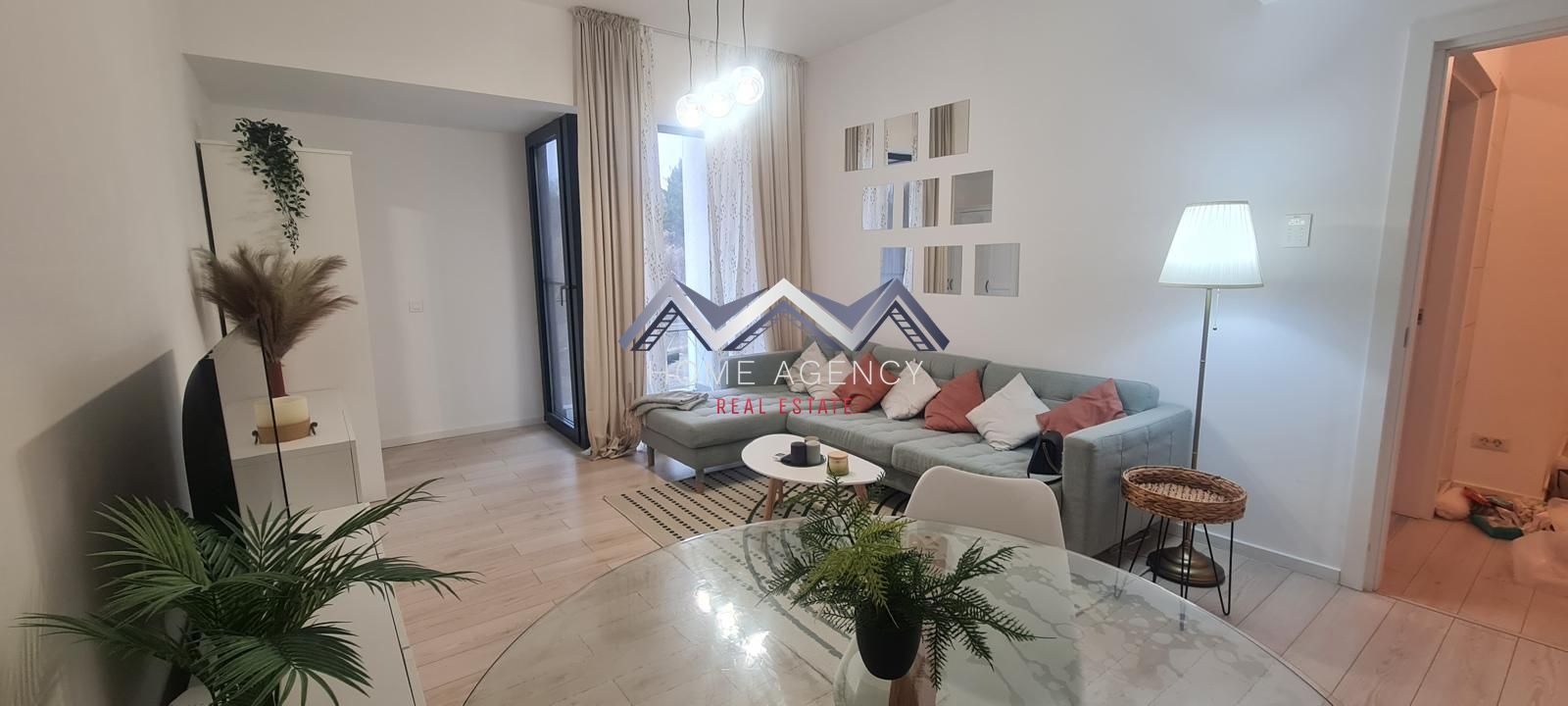 Apartament premium de 3 camere disponibil pentru închiriere în zona Băneasa