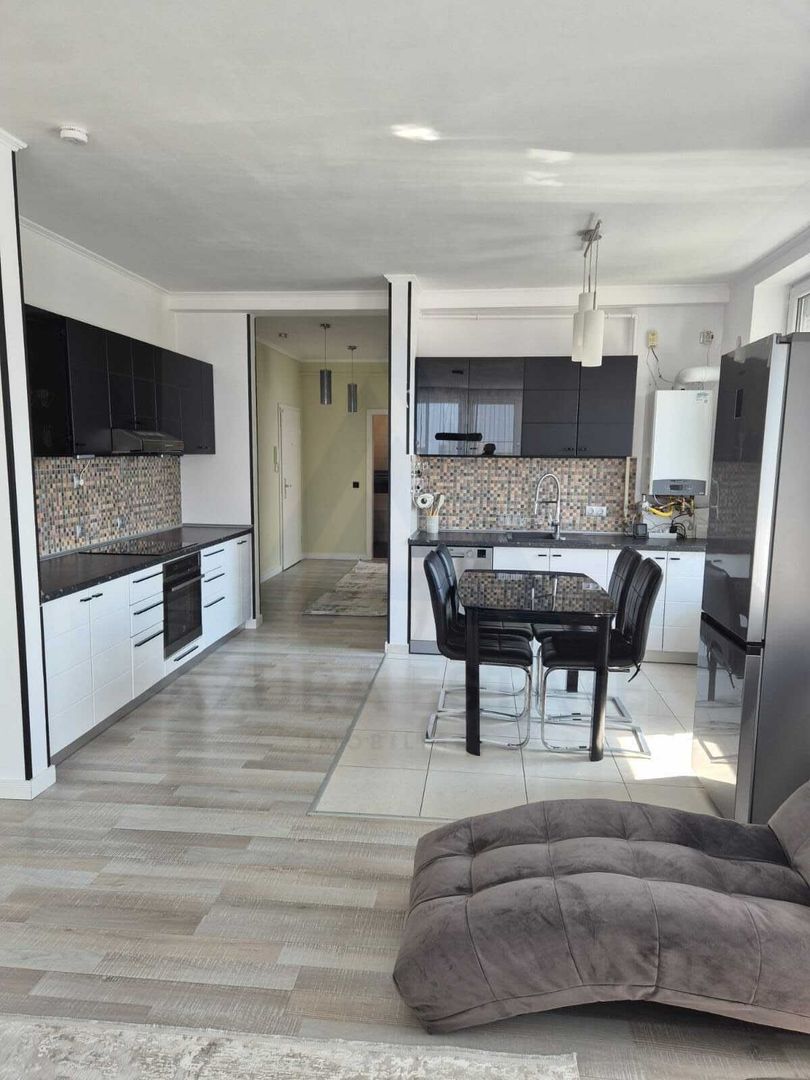 Penthouse 83 mp 3 camere 2 băi terasa 37 mp boxa la subsol Avangarden