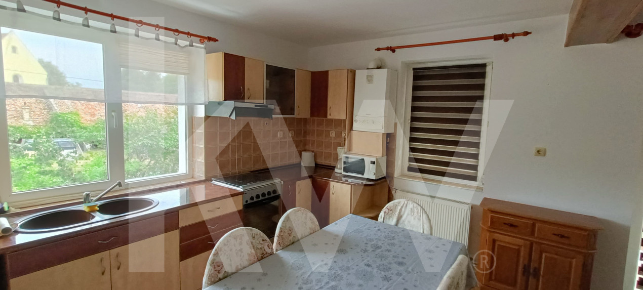 Apartament de inchiriat 2 camere zona Bieltz
