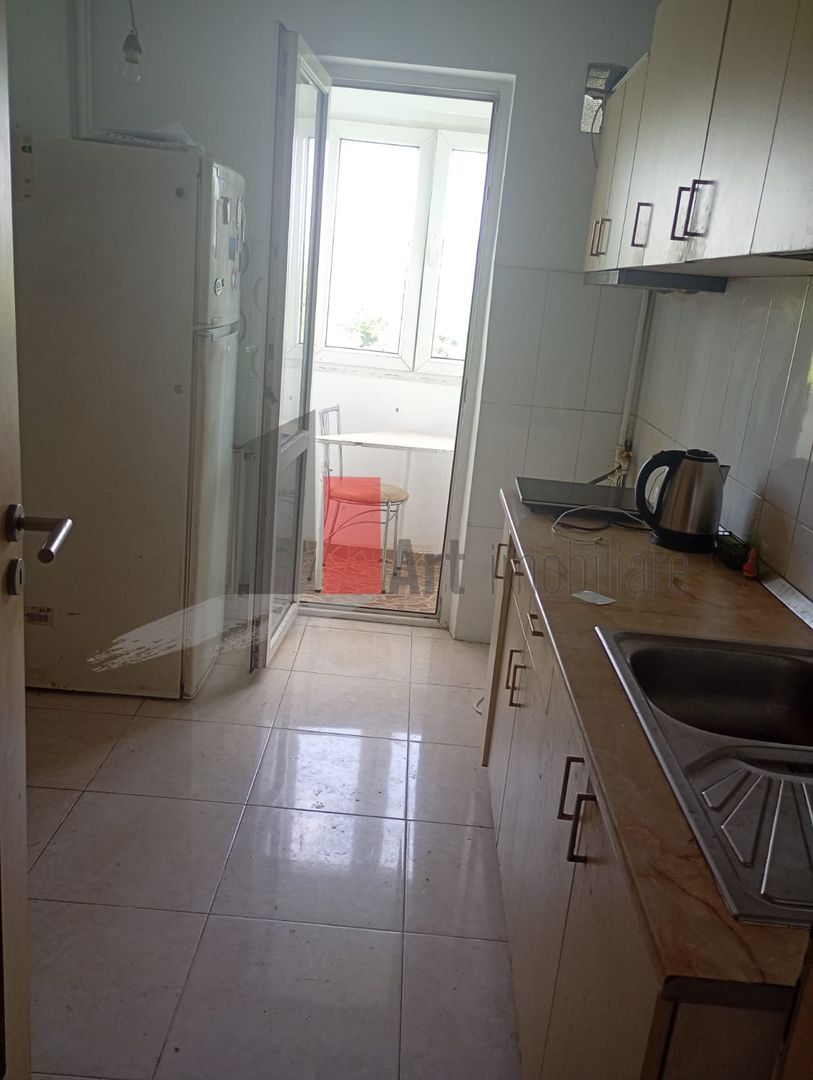 Apartament 2 camere, 2 balcoane bdul Basarabia