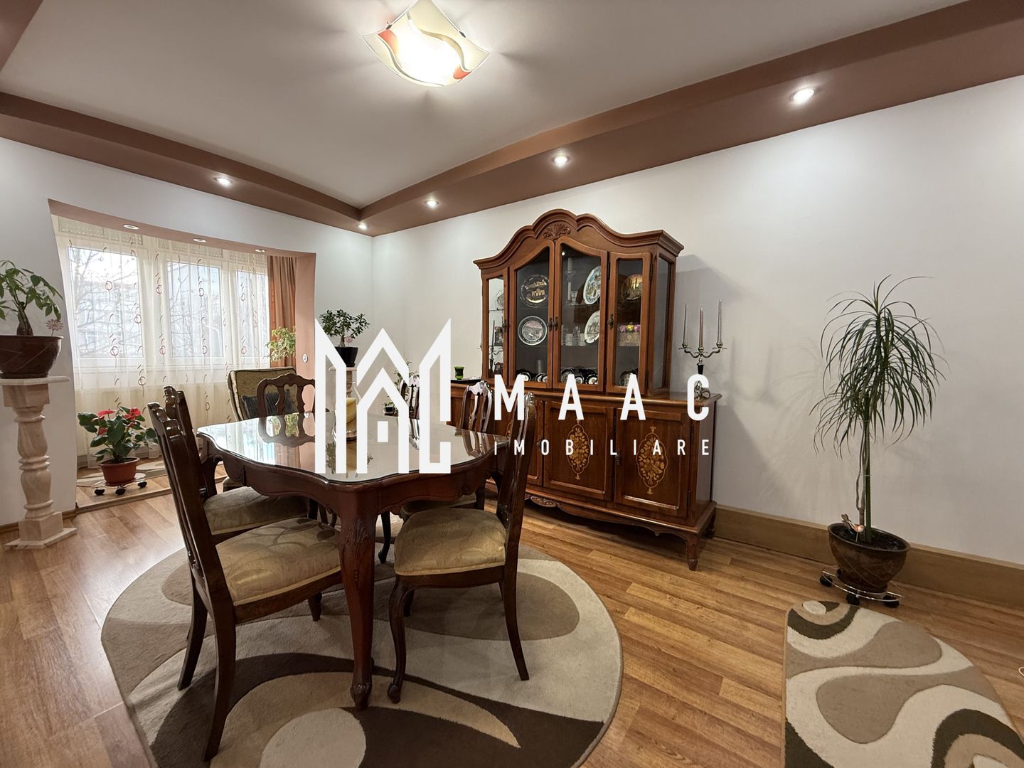 Apartament 4 camere | Etaj 2 | Balcon | 70 MP | Valea Aurie