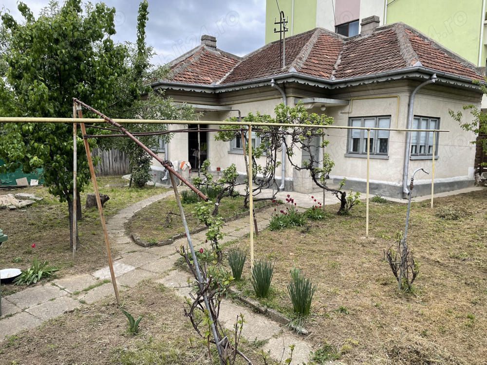 CASA ZONA SEMICENTRALA CRAIOVA