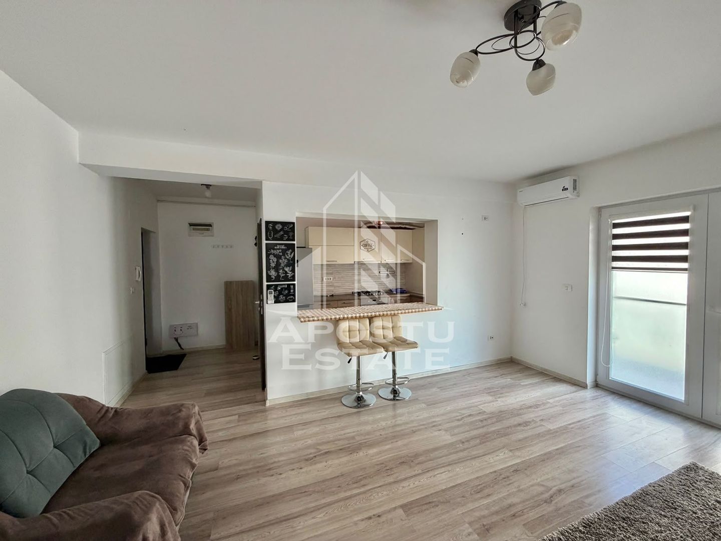 Apartament 2 camere de inchiriat, loc de parcare, Braytim, Timisoara