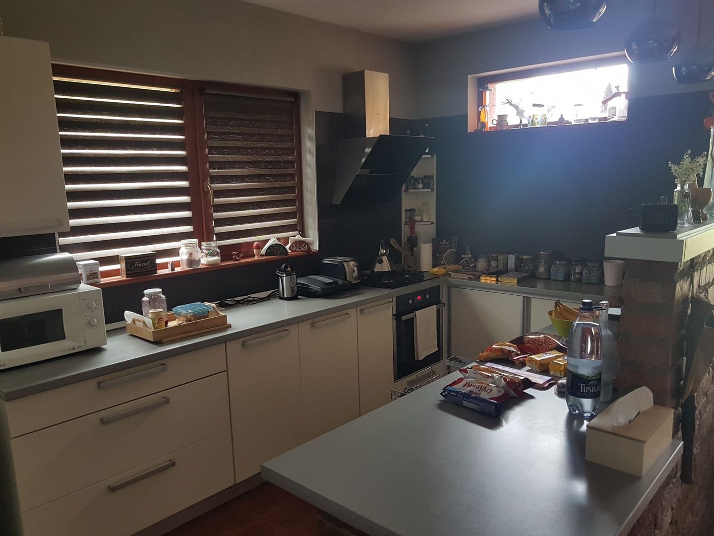 BRASADAS vinde casa individuala in zona Aurel Vlaicu.