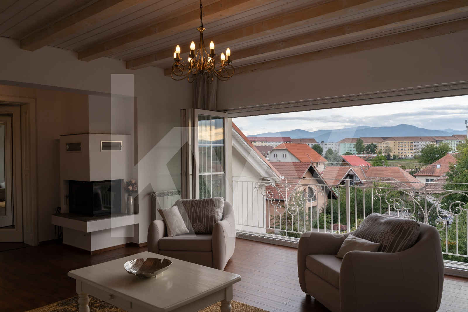 Penthouse exclusivist de închiriat în zona Parc Sub Arini