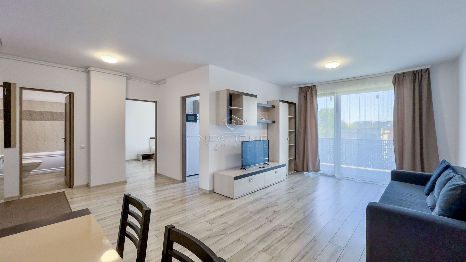 Apartament 2 camere, parcare, Avella