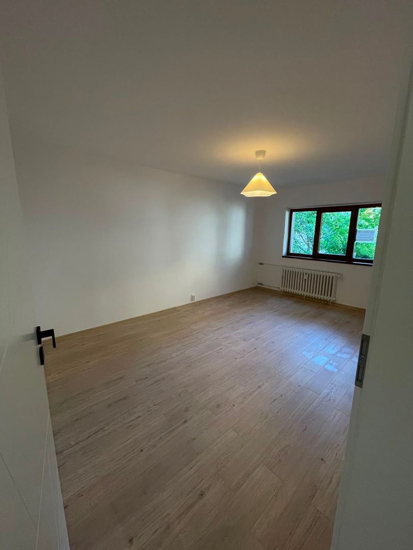 Apartament 2 camere zona Apusului/0% comision