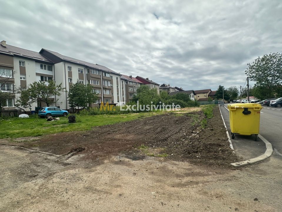 Teren intravilan 705 mp, zonă mixtă CM, POT 60%, Ghermănești
