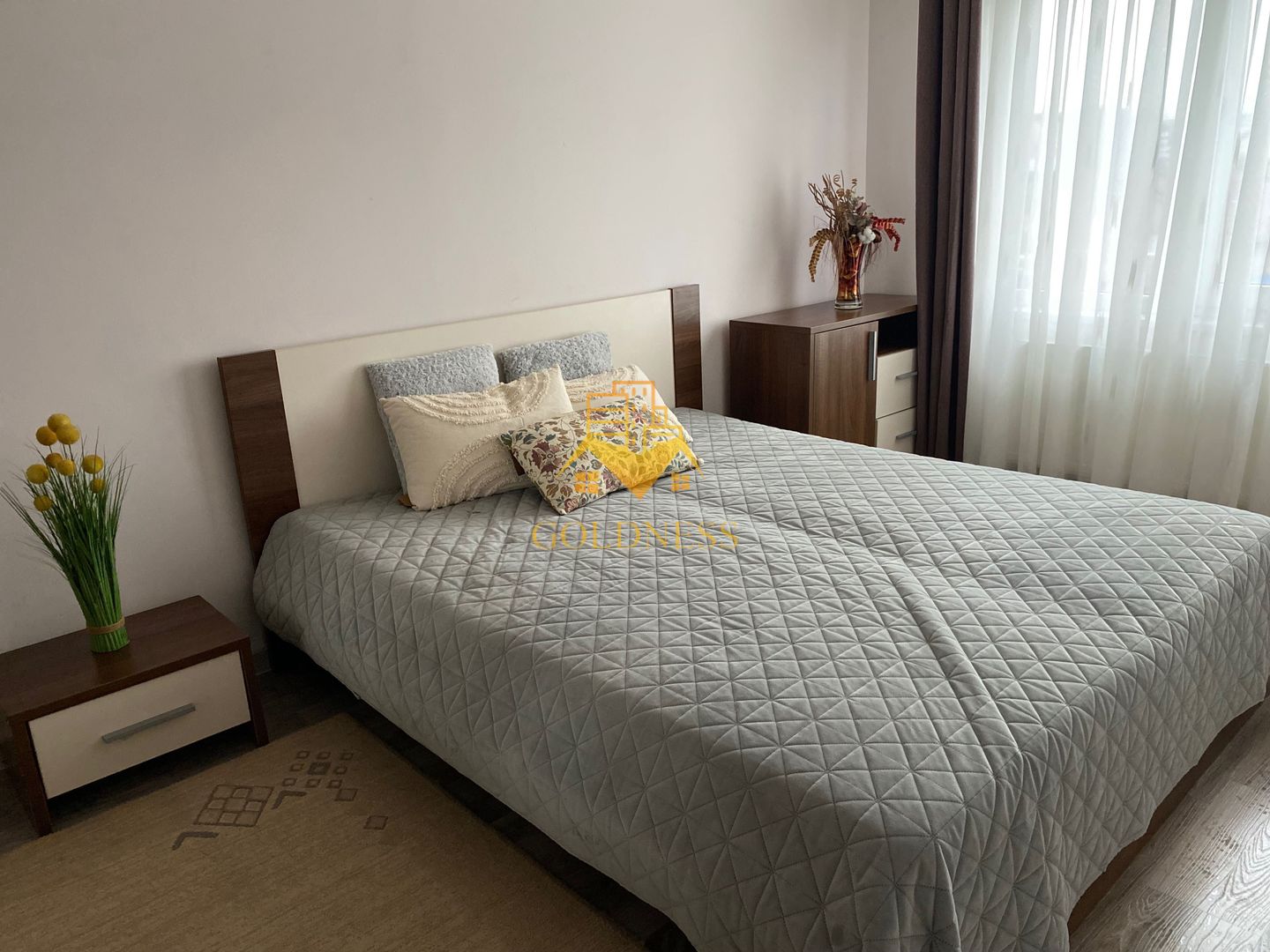 2 camere, Intre Lacuri, Iulius Mall, FSEGA, Teodor Mihali, Premium