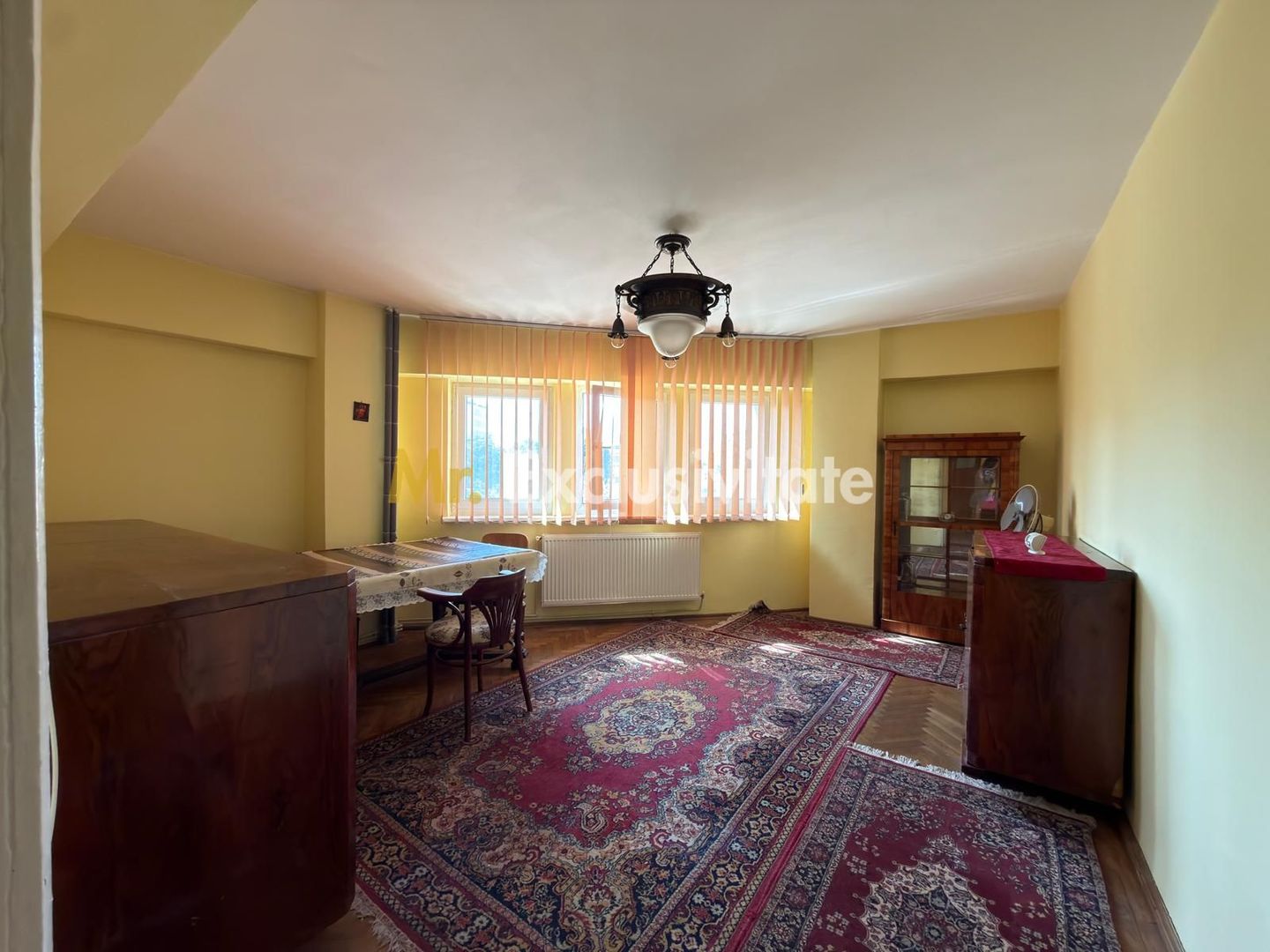 Apartament 2 camere de inchiriat – Zona Ultracentrala- Pitesti