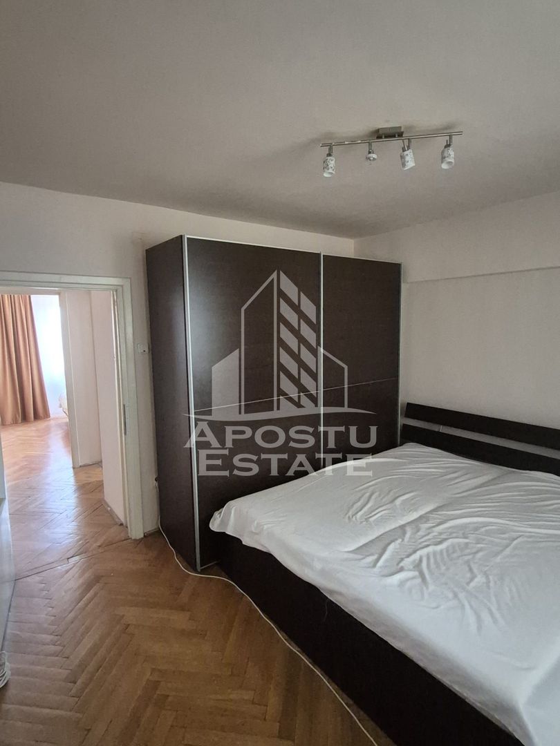 Apartament 3 camere de vanzare, zona Lipovei, Timisoara