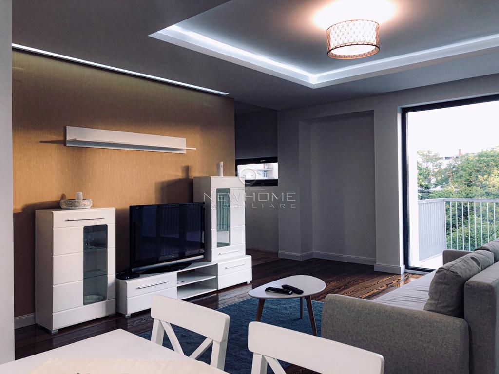 Apartament LUX 3 camere 77 mp, zona Iulius Mall Fsega, Parcare privata