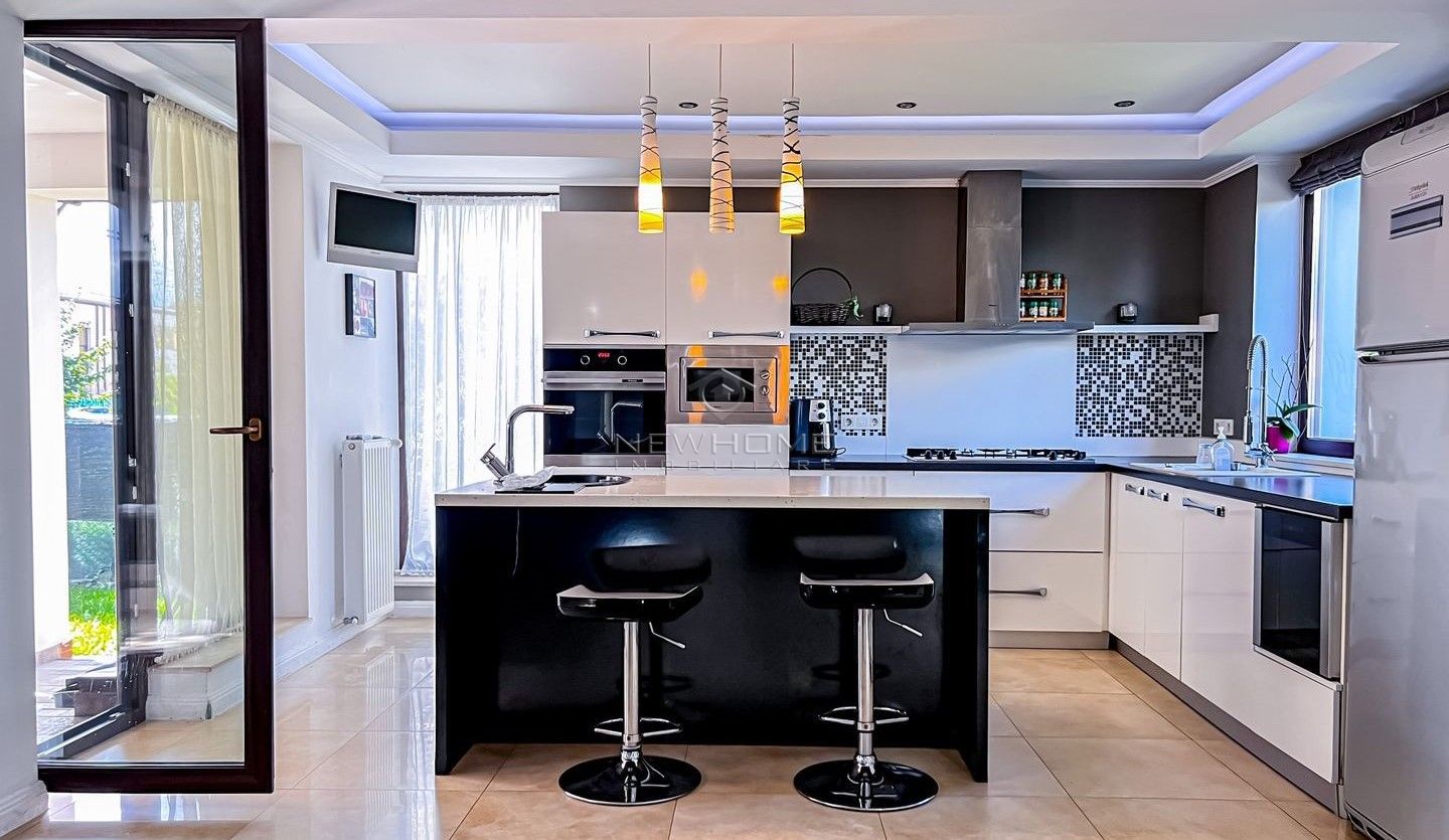 Casă / Vilă de inchiriat 4 camere zona Someseni, Pet friendly