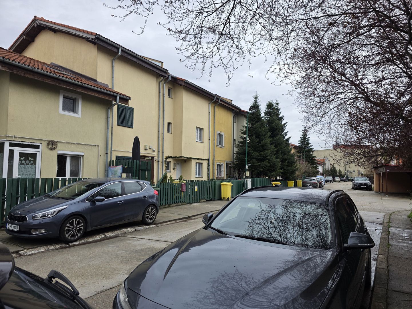 Casa 5 camere in complexul rezidential Azur, Pipera!!