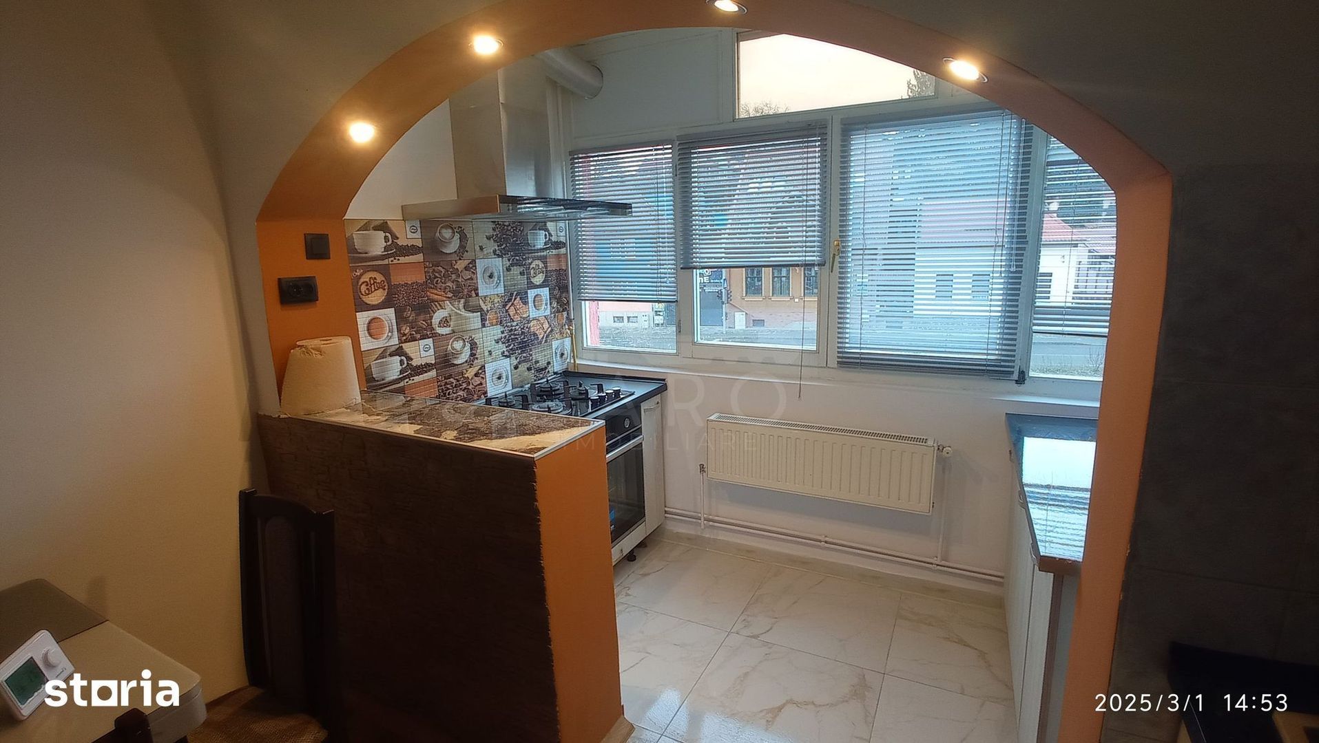 Inchiriez apartament cu 3 camere , zona Gara Mare (str Gh Doja)