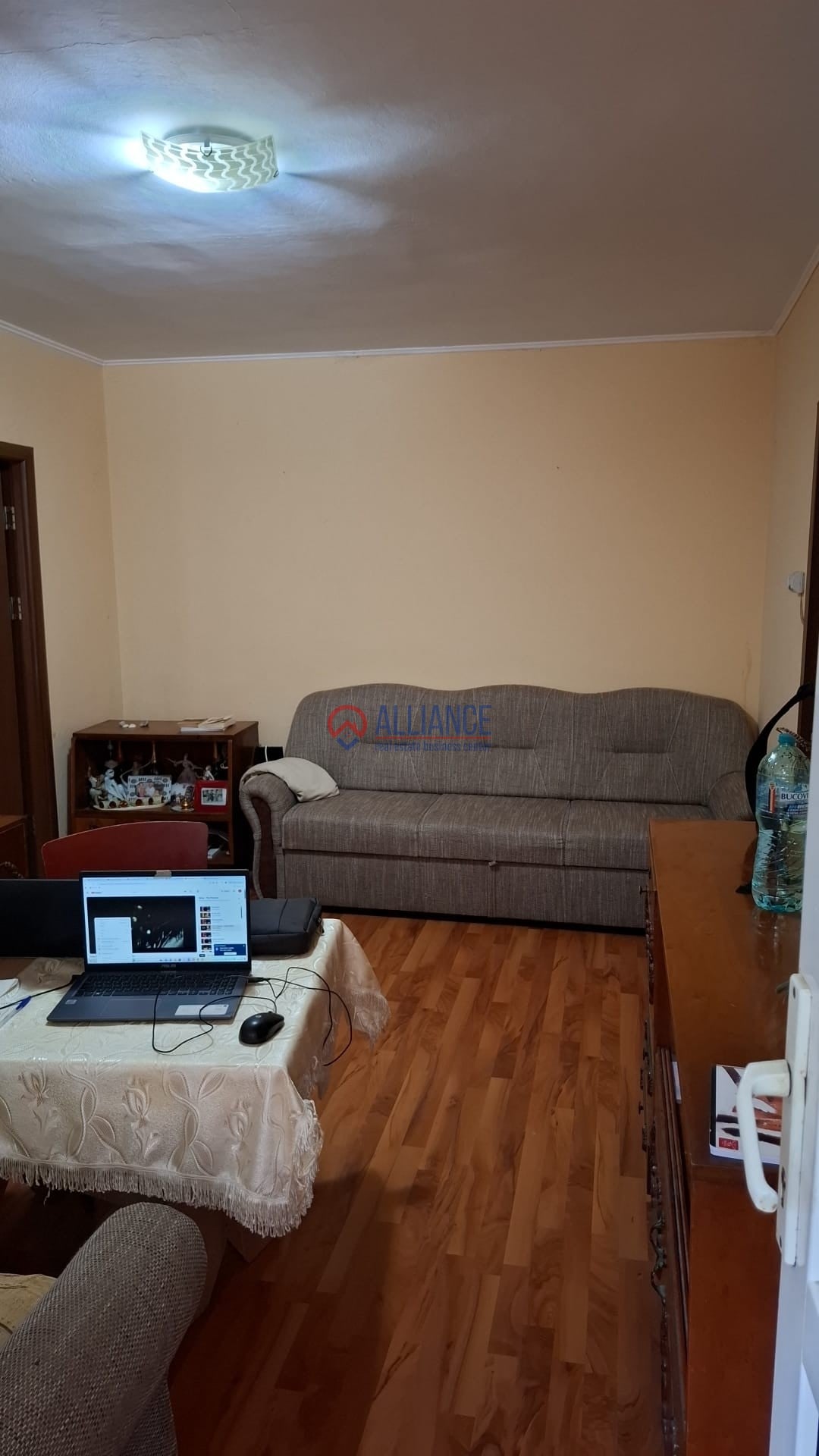 Apartament 2 camere în Tomis II, etaj 2, balcon și central...