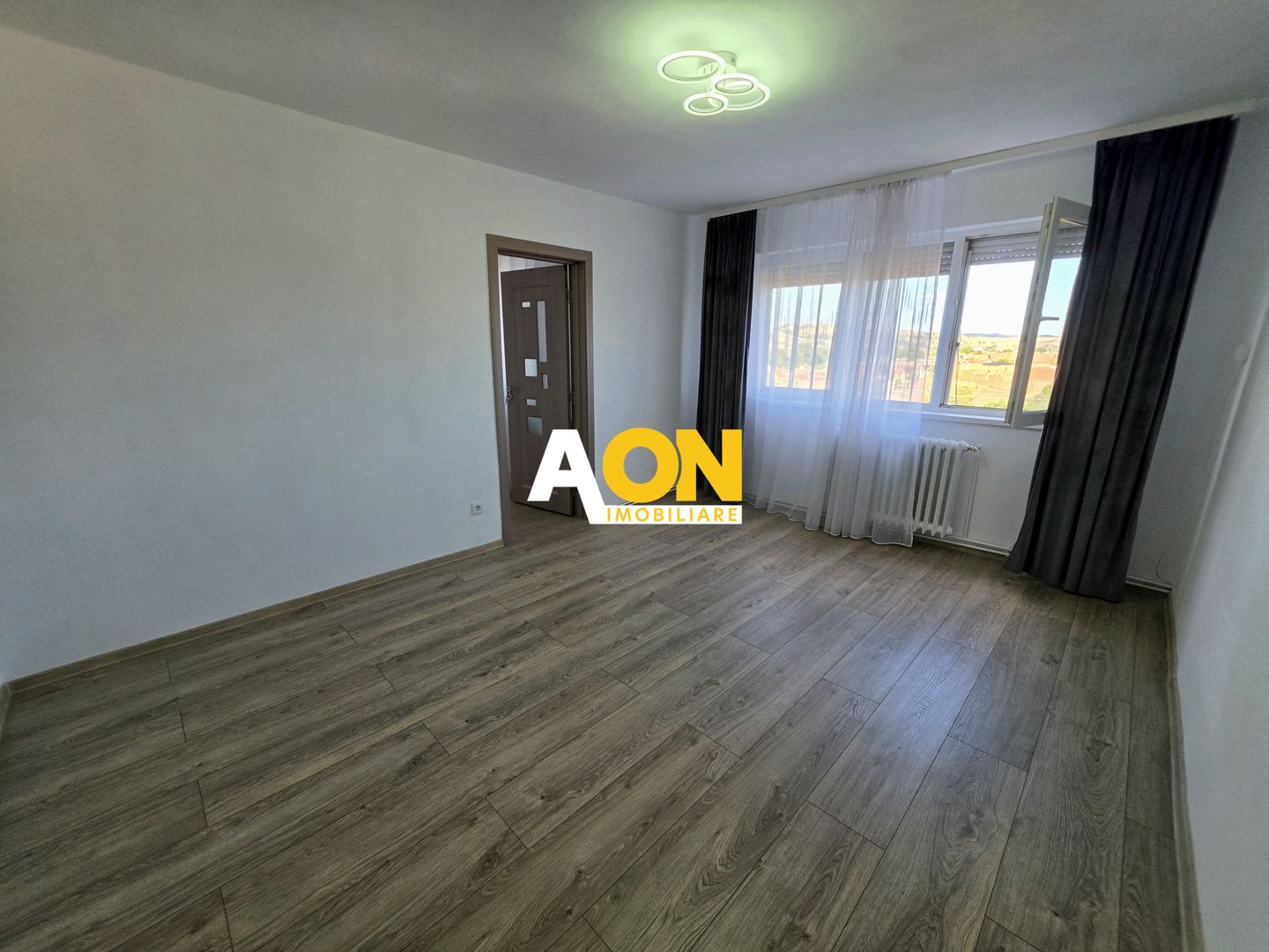 Apartament 2 Camere, Complet Renovat