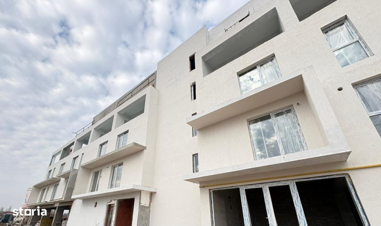 BRASADAS vinde Penthouse 4 cam spatios Metrou Parc Titan