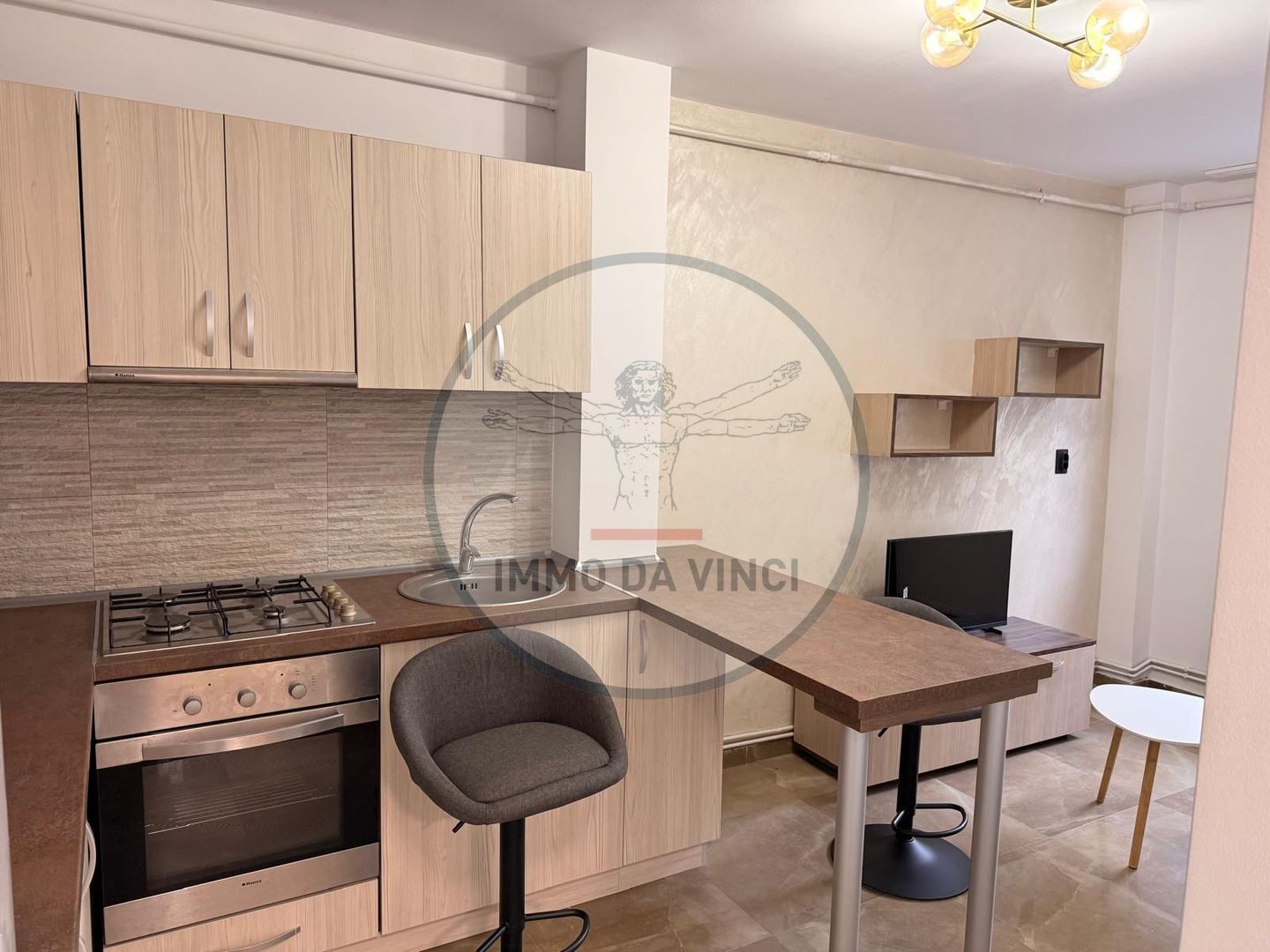 Prima închiriere după renovare totală 2 camere, Zona Aurel Vlaicu