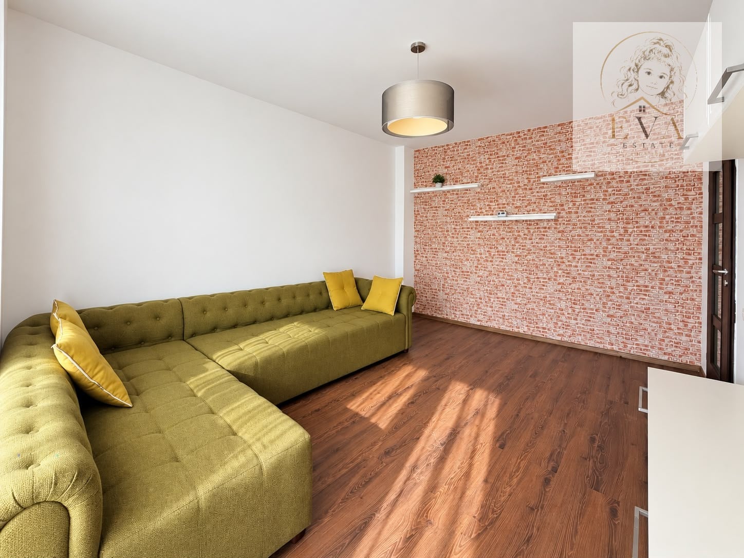 Apartament 3 camere de inchiriat Metrou Aparatorii Patriei - Prima inchiriere