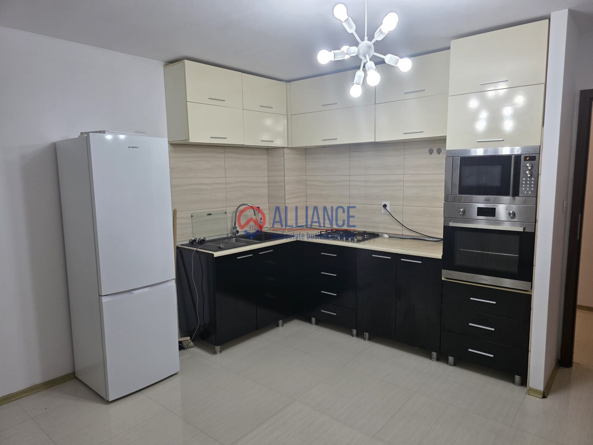 Apartament 2 camere  Lidl Baba Novac