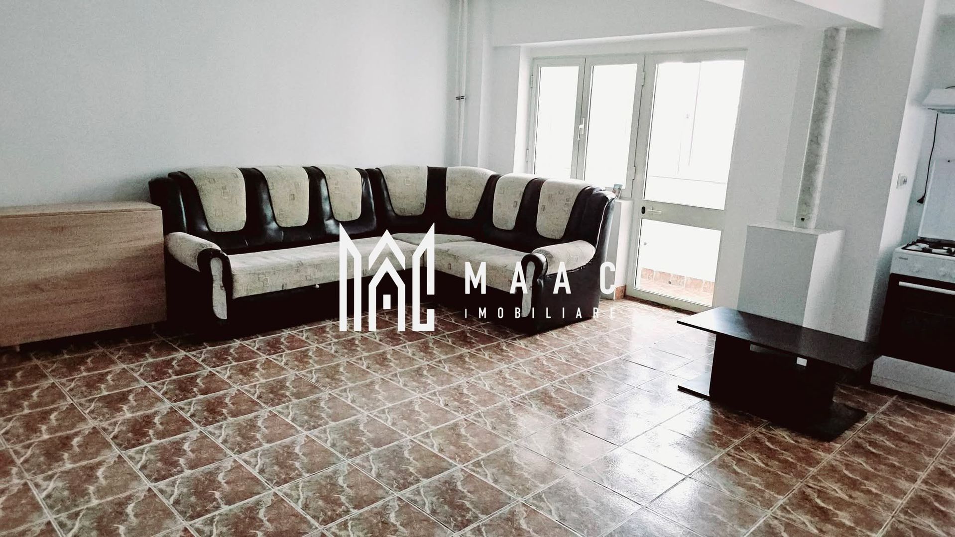 Apartament 3 camere | Etaj 1 | 68.12 mpu | Ostroveni |