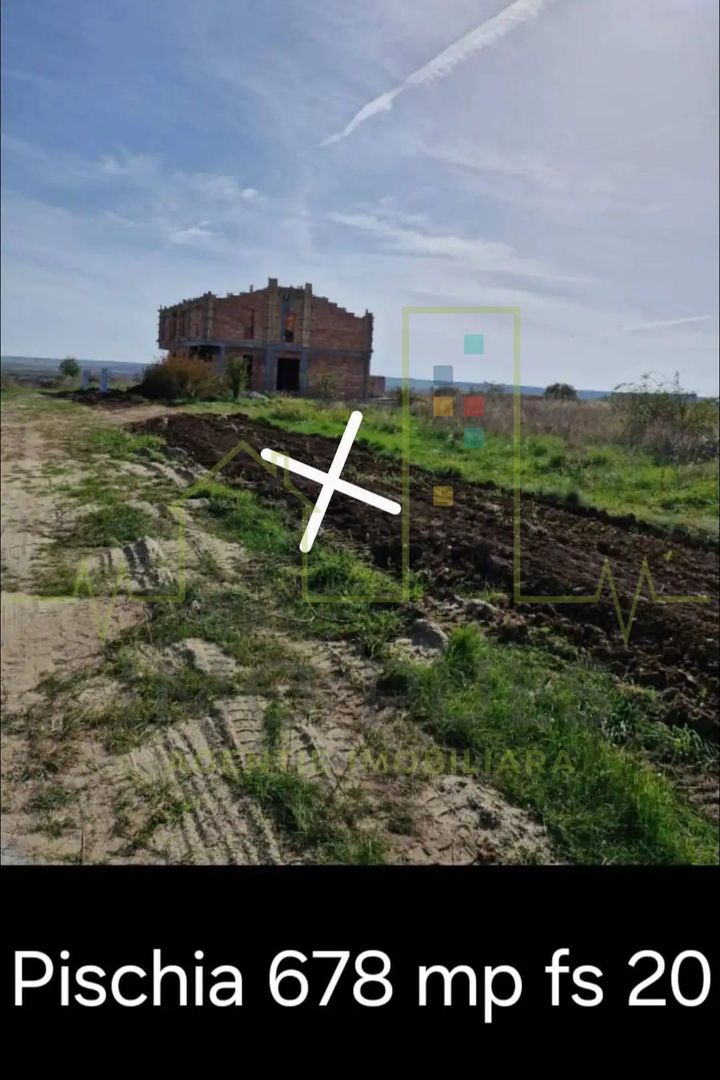 Teren intravilan Pischia. 678 mp. Front de 20,75 m.