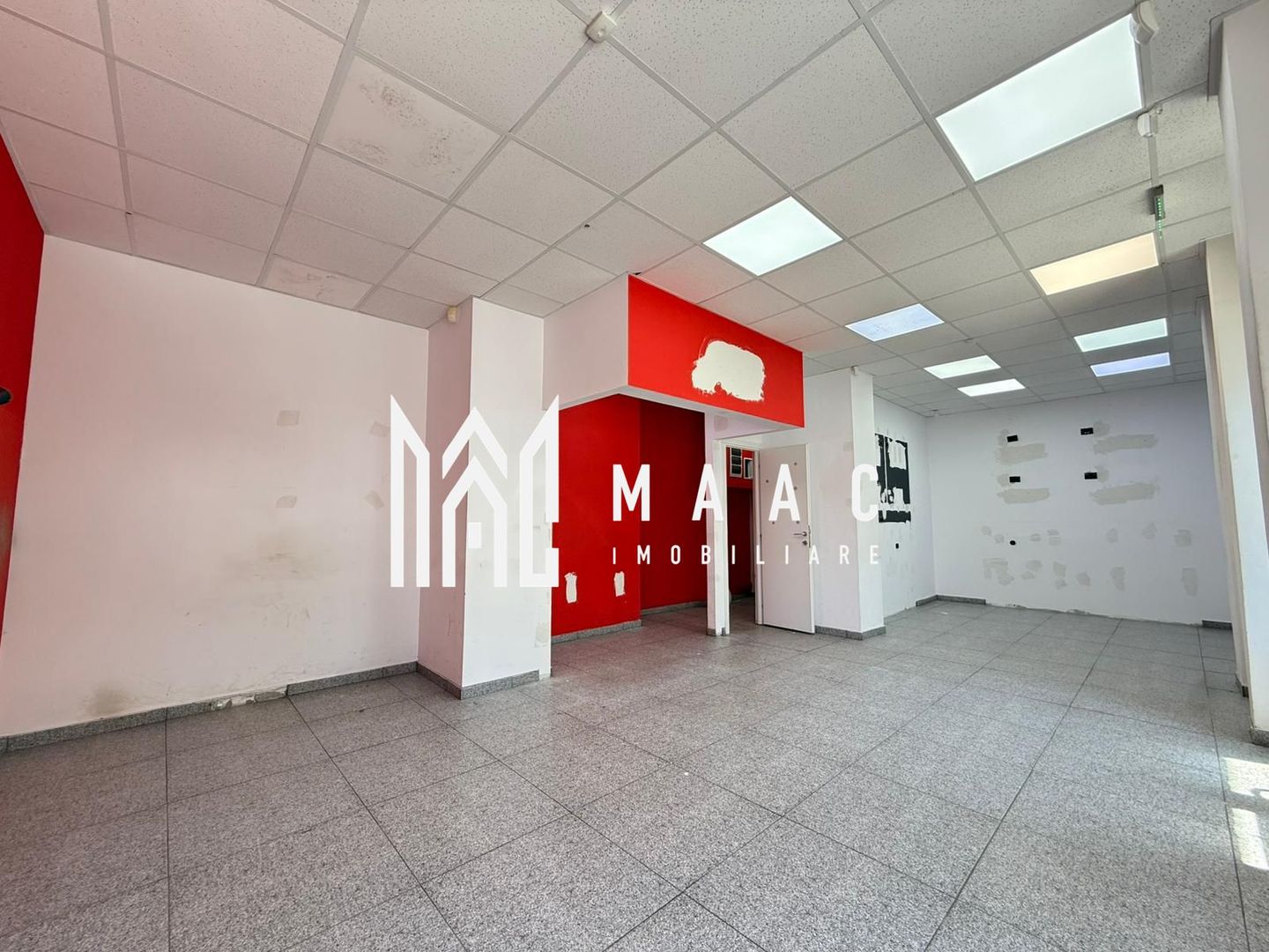 Spatiu comercial la strada | 50MP | Parcare | VAD | Vitrina