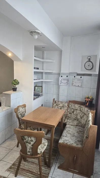 De vanzare apartament cu 2 camere, Micro 14, etaj 3, 69.000 euro