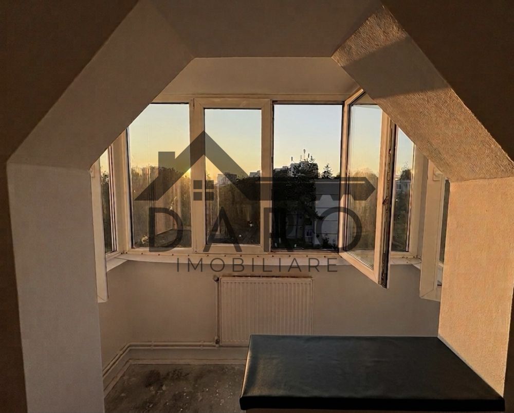 - Apartament 3 Camere - Cartier Dâmbu Pietros - pret negociabil
