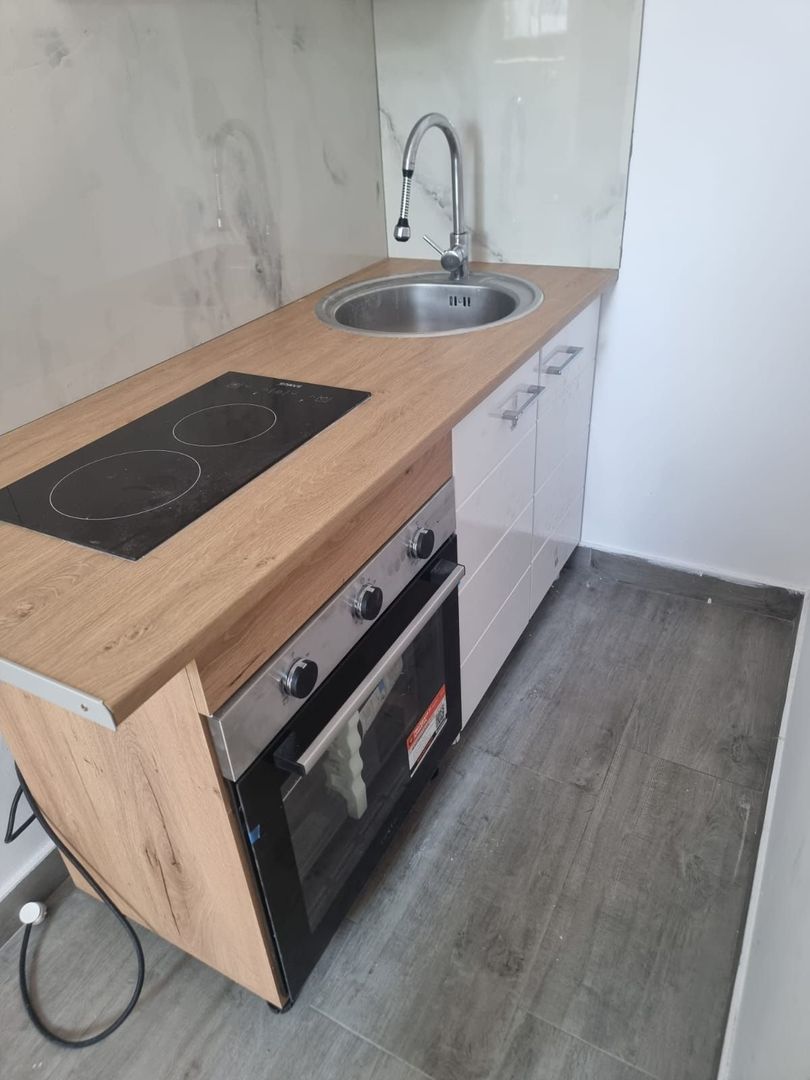 De inchiriat apartament cu 2 camere bloc nou, zona Garii, et. 5, 320 euro