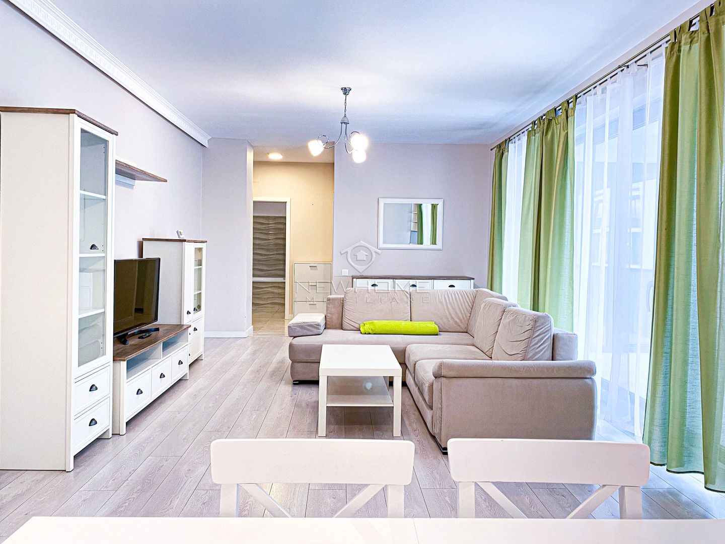 Apartament LUX 2 camere 67 mp, Parcare, zona Iulius Mall FSEGA