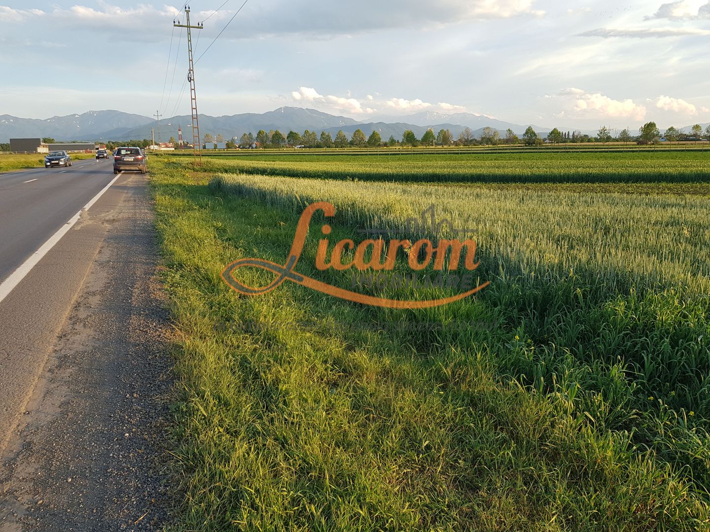 Teren intravilan Stupini front la Calea Feldioarei, DN 13