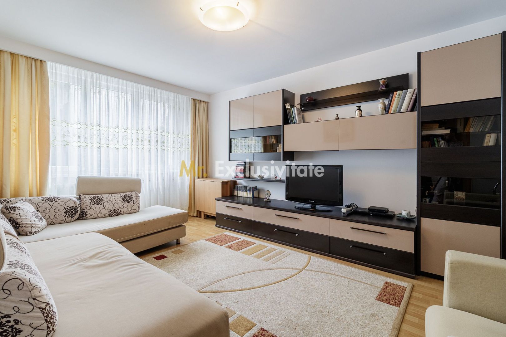 3 camere 2 din 4 Valea Oltului