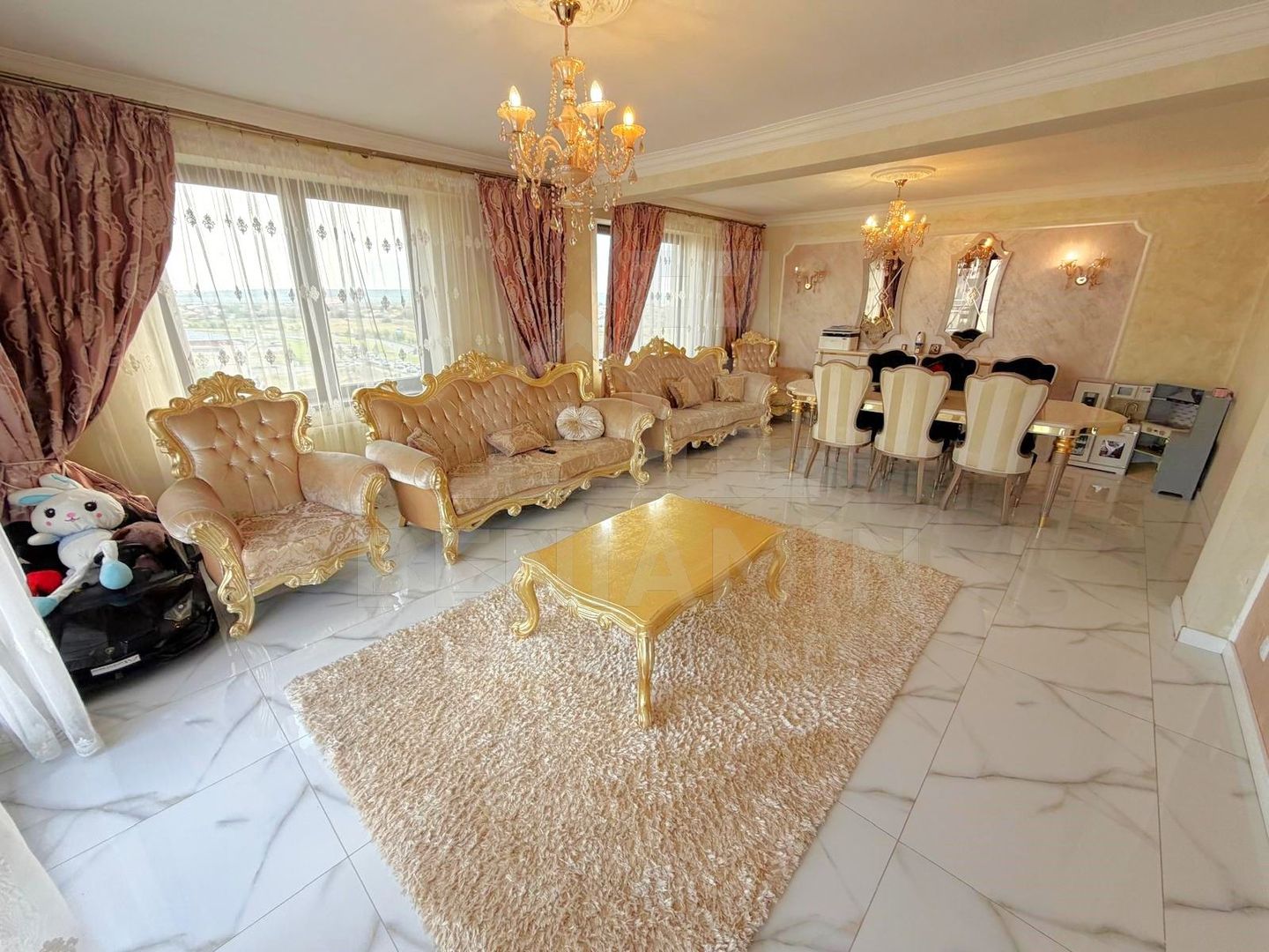 Penthouse Modern-Finisaje Premium-4 Dormitoare-202mp-CT- Promenada