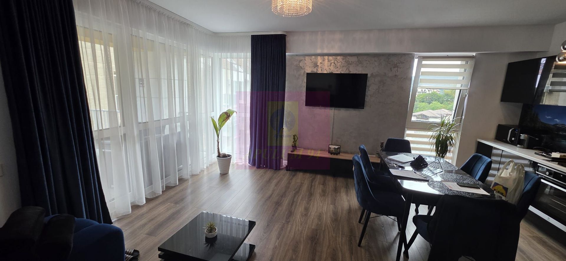 Apartament de lux cu 2 camere, de vanzare la Sinaia