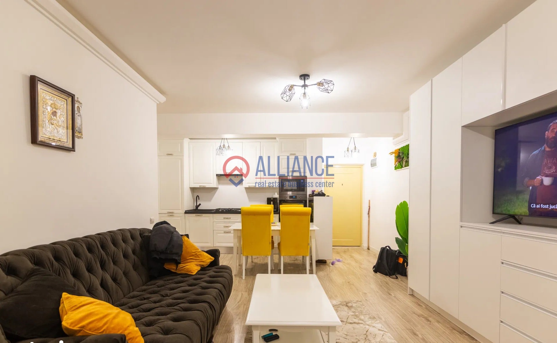 Mamaia/Statiune-Apartament 2 camere mobilat-utilat de actualitate