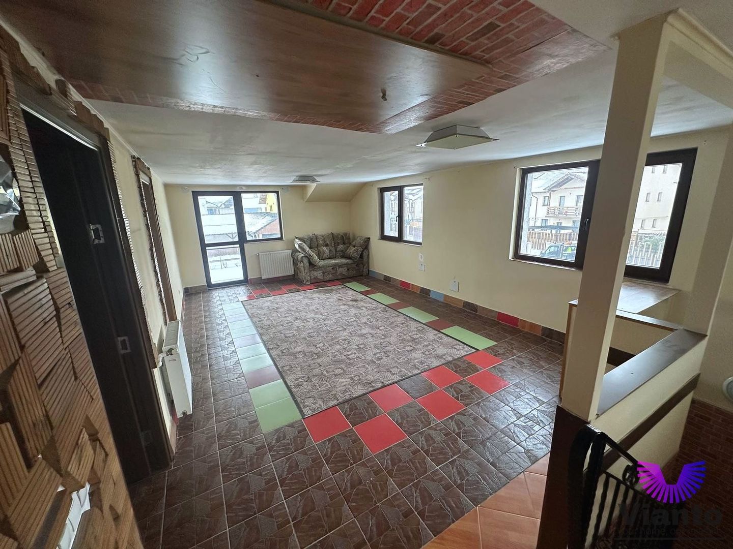 Casa 6 camere 168mpu si teren 305mp | Selimbar