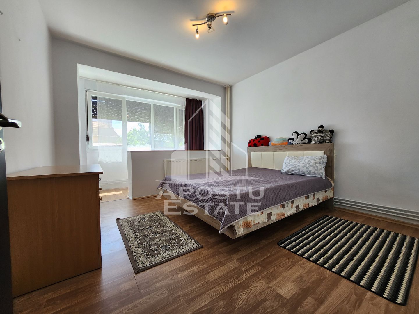 Apartament 2camere, decomandat, centrala proprie, Complexul Studentesc