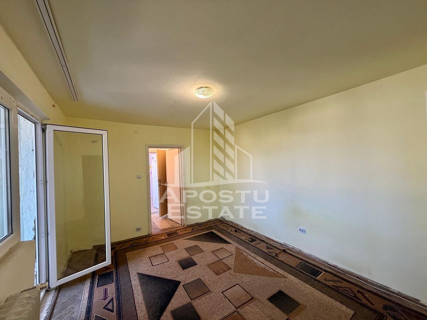 Apartament cu 2 camere de vanzare, zona Spitalul Judetean, Timisoara