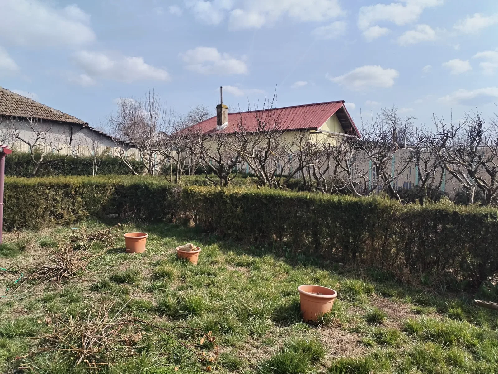 NEGRU VODA(cod04)-Casa 5 camere- Central