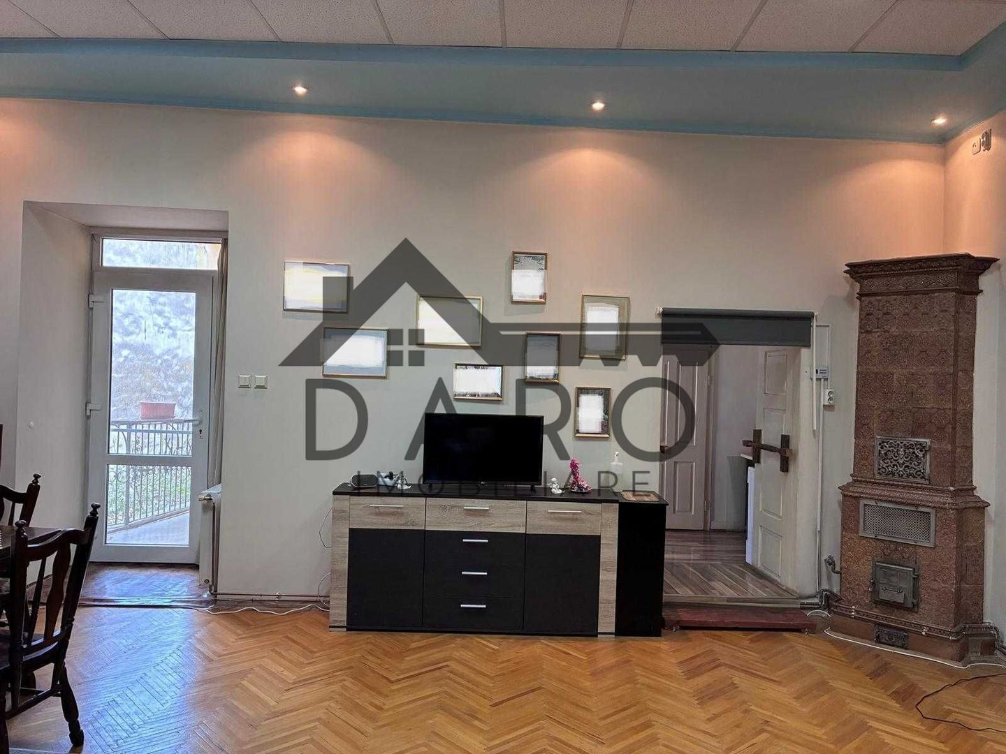 Vand apartament cu 3 camere zona ultracentral, Targu Mures