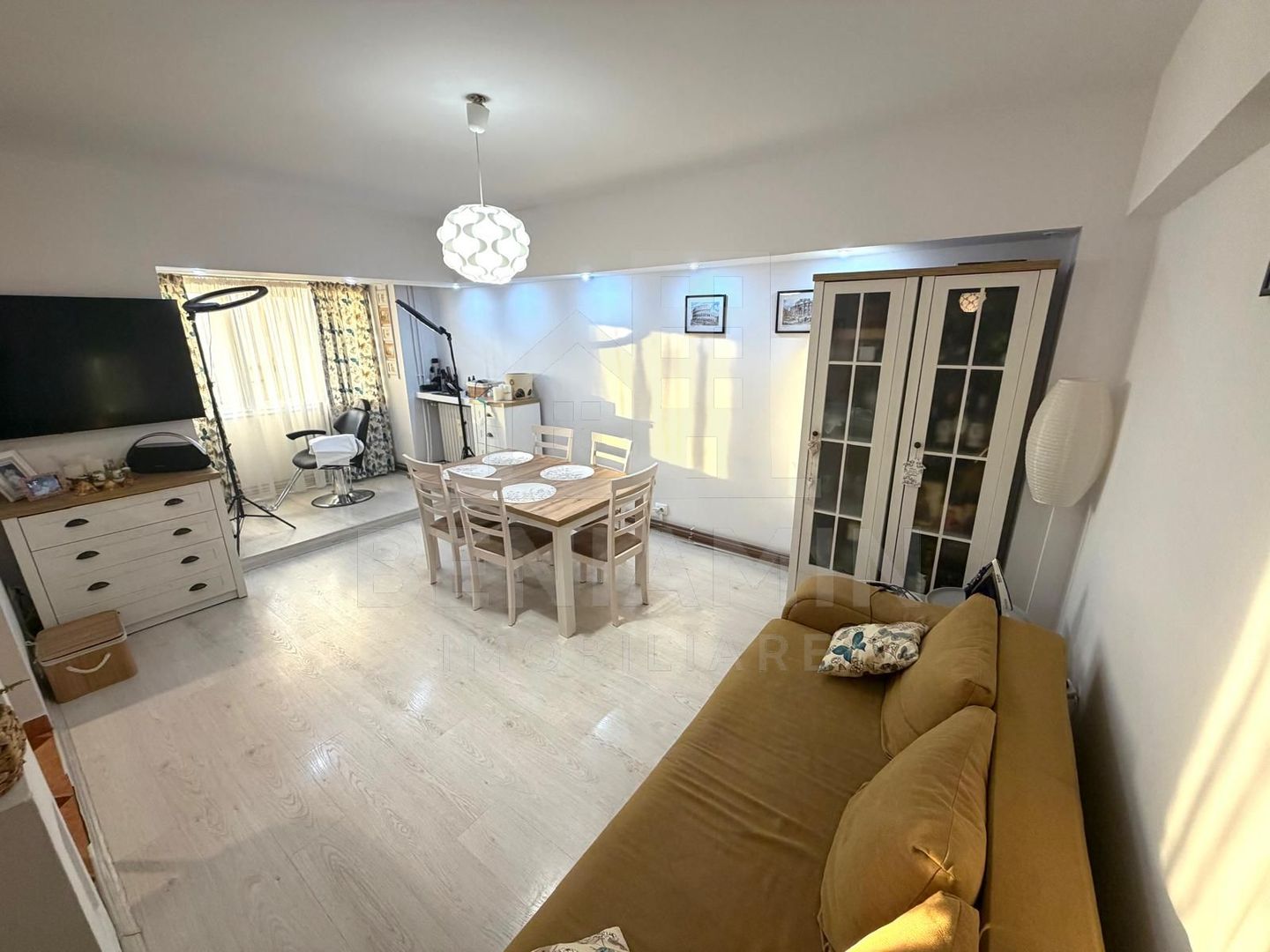 Apartament 3 camere 2 bai 71mp Brazda -centrala termica -trilateral