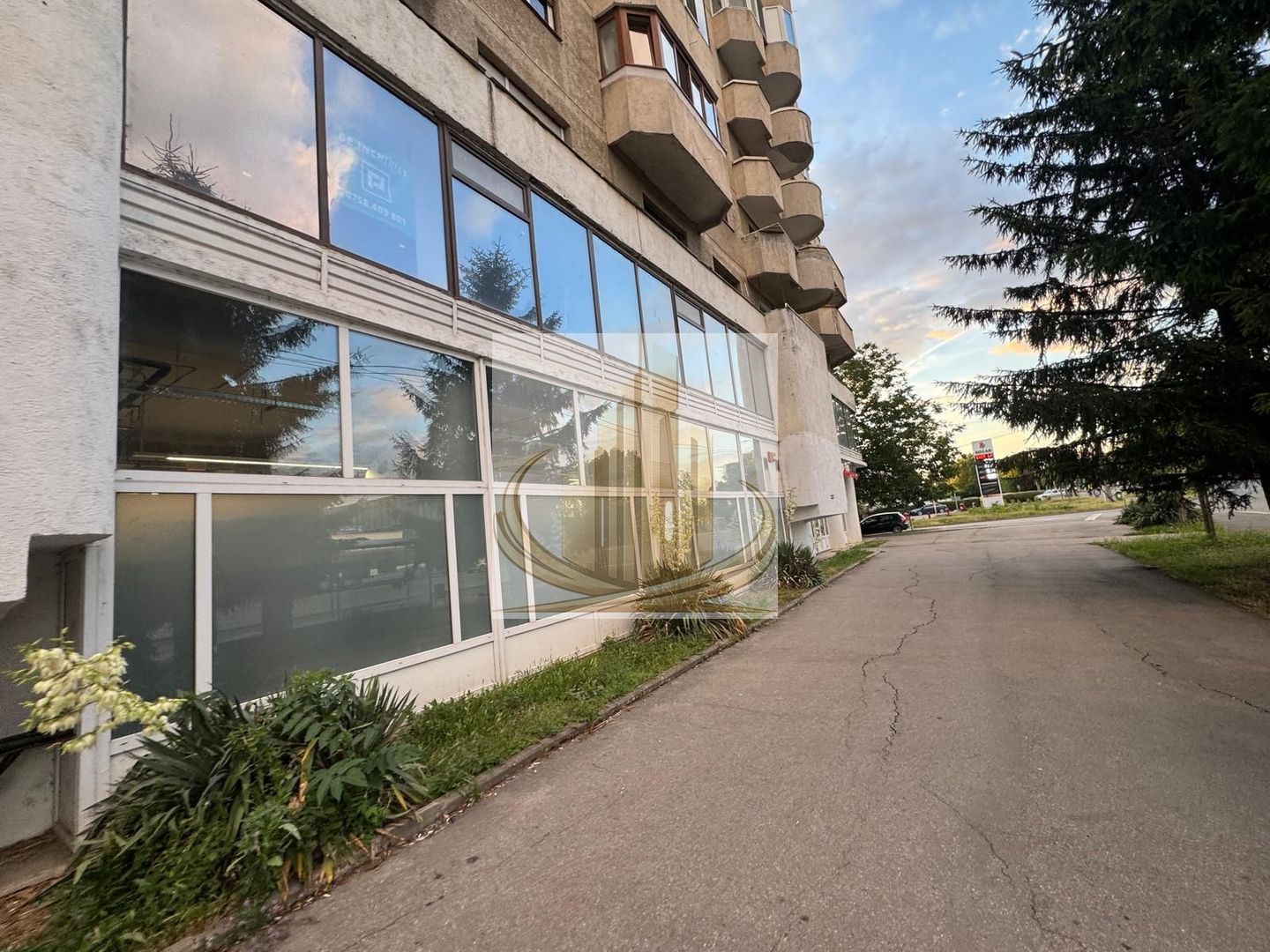 Spațiu comercial | Etaj 1 | Calea Aradului | Showroom, clinică,birouri