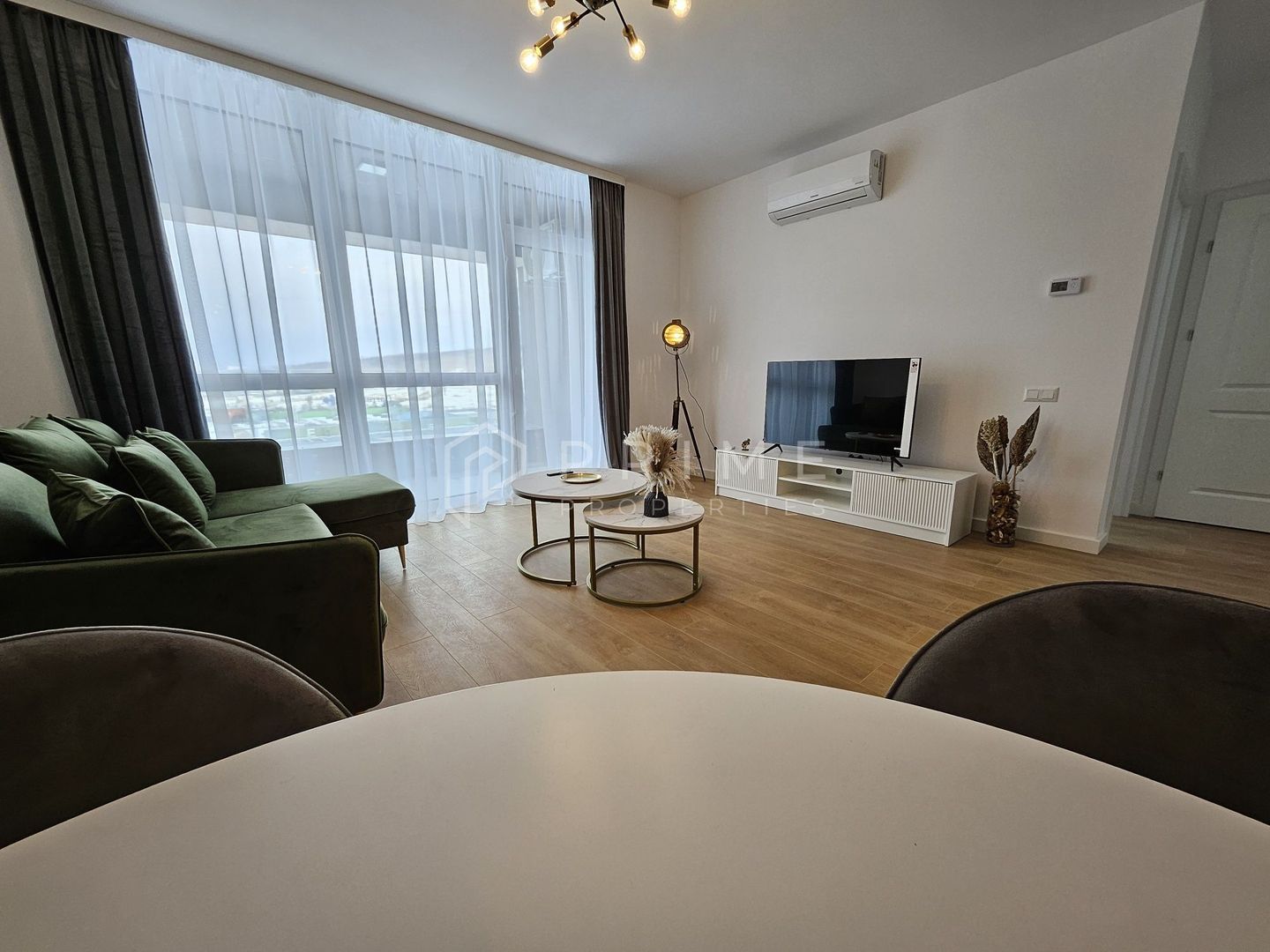 Apartament premium cu 2 camere + loc de parcare | Complex Concept 9