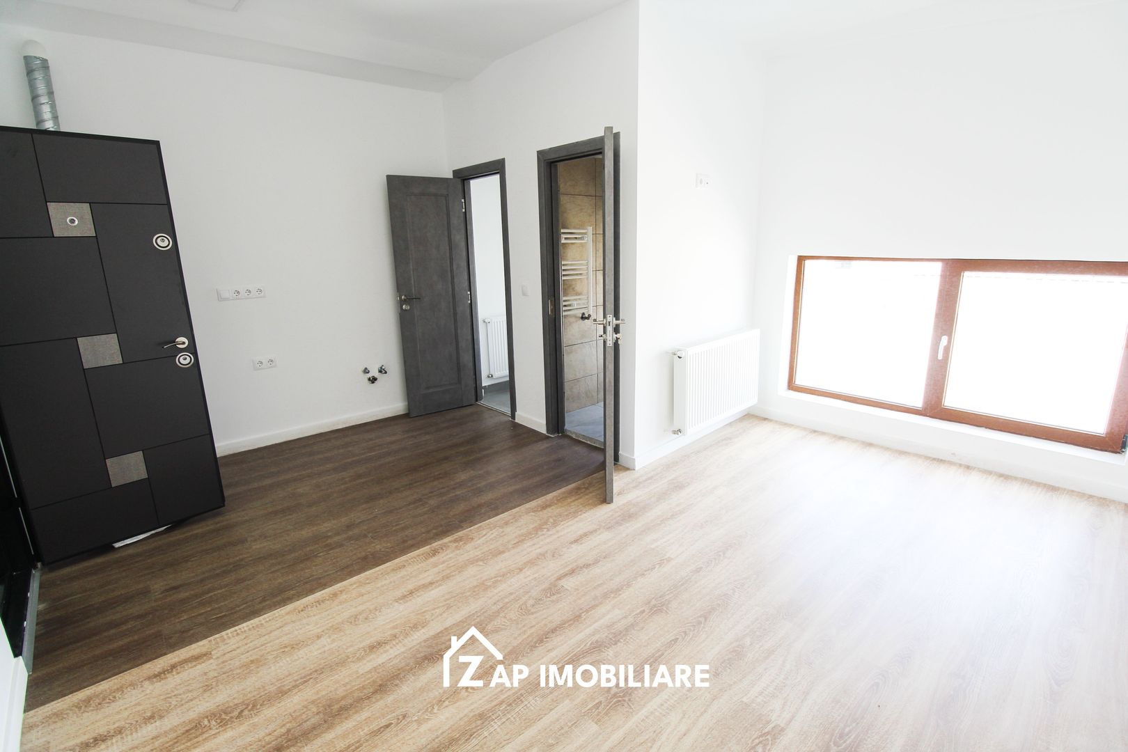 Cazare Muncitori - 5 apartamente cu baie proprie