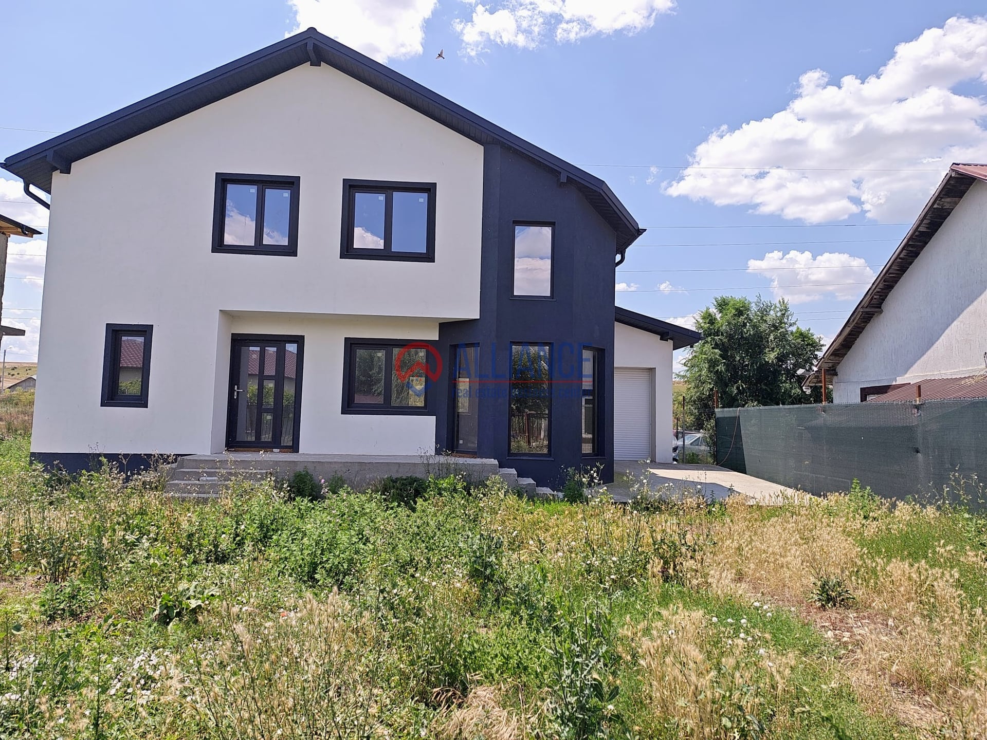 VALU LUI TRAIAN  - casa 4 camere teren 459 mp