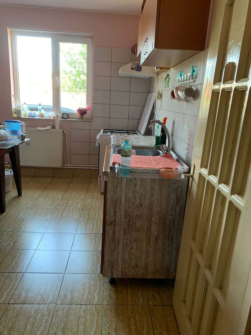 Casă 3 camere, în Tulucești