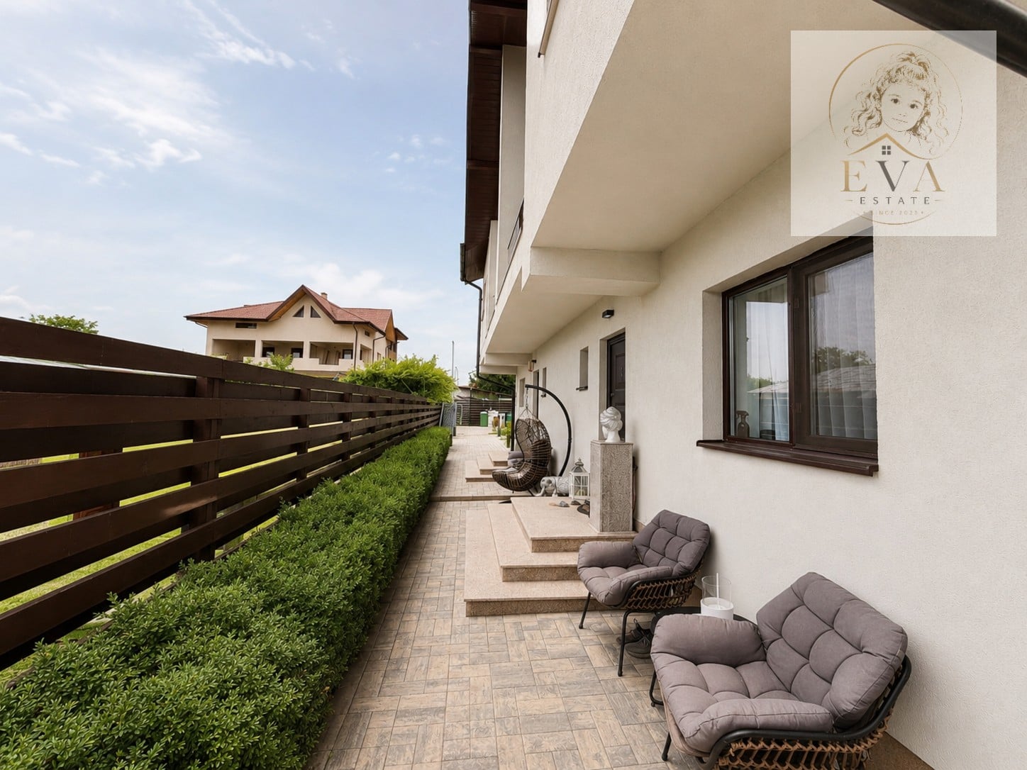 VILA PREMIUM DE VANZARE - PRIMARIE COM.BERCENI 2 MINUTE CENTRU